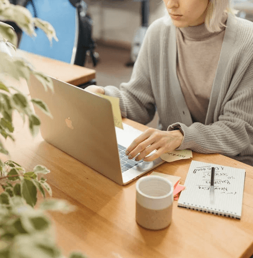 Pulsar Vexline support team illustration